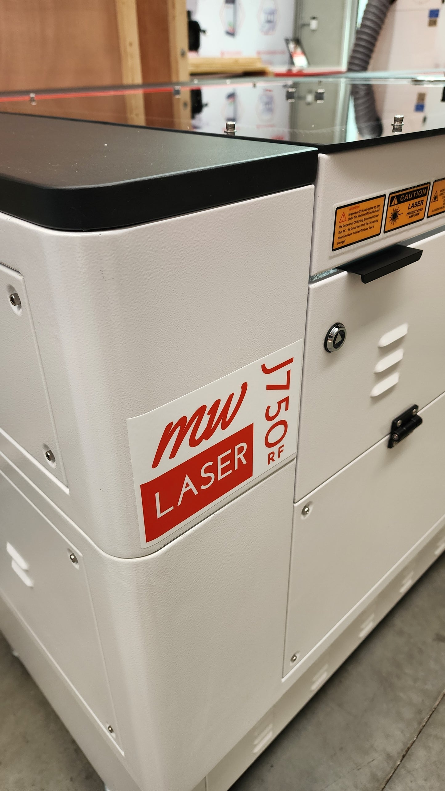 NEW MODEL - MW-J750 RF Metal Tube Co2 Laser Machine - 700x500mm