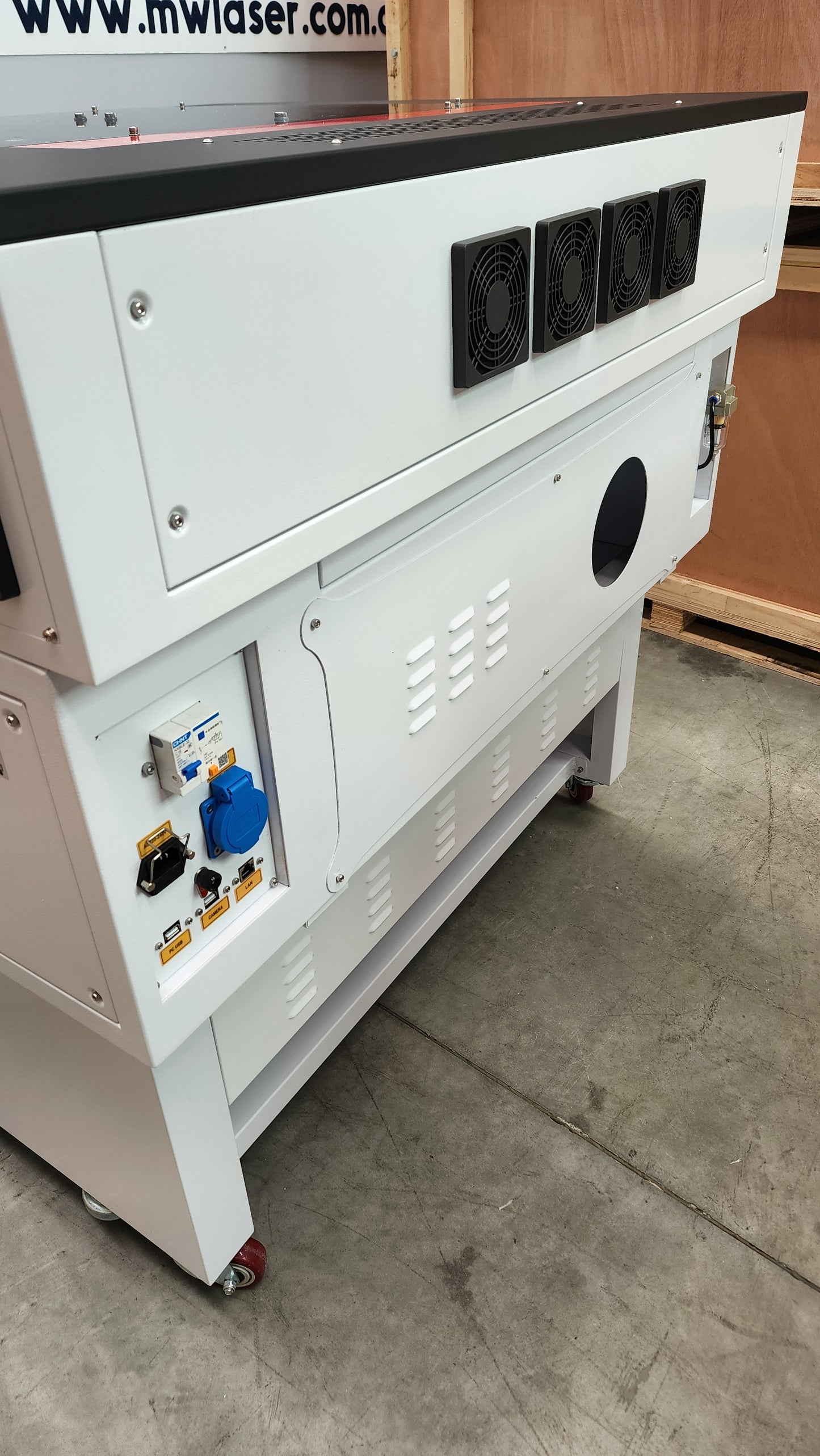 NEW MODEL - MW-J750 RF Metal Tube Co2 Laser Machine - 700x500mm