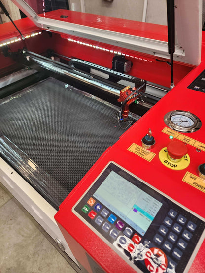 MW-R1610 Laser control panel and laser head, showcasing its advanced features and design.