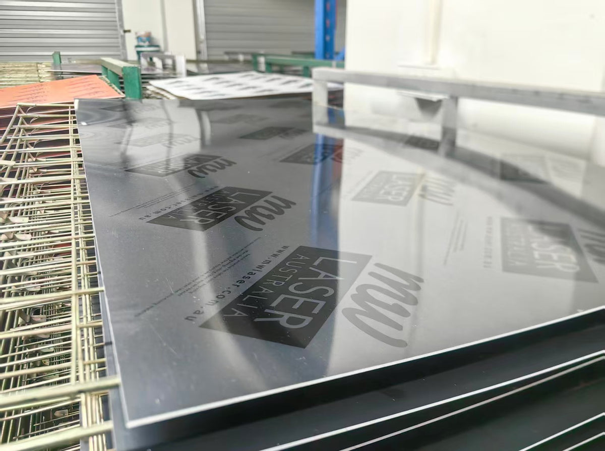 Acrylic Engraving Sheet - Dual-Layer - 1.5mm thick